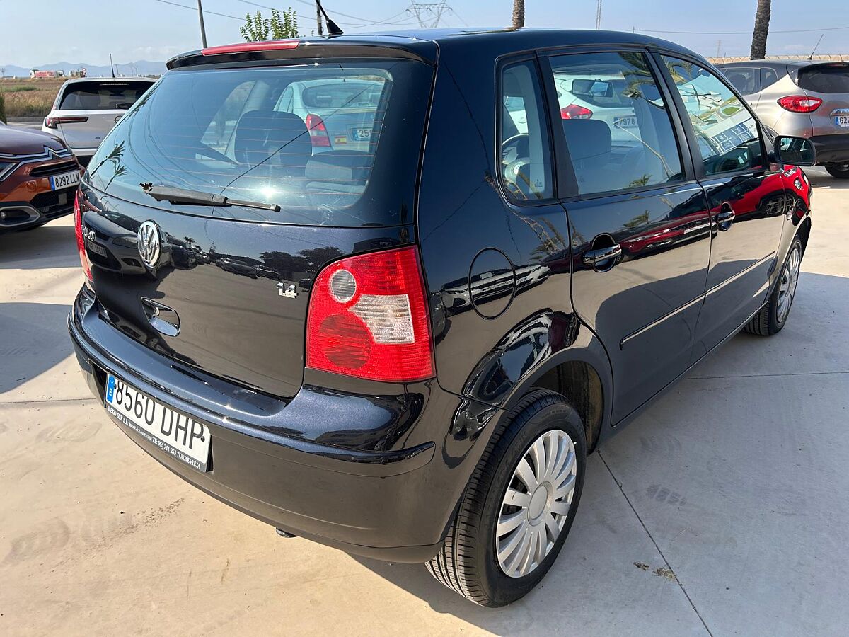VOLKSWAGEN POLO ADVANCE 1,4 AUTO SPANISH LHD IN SPAIN 125000 MILES SUPERB 2005